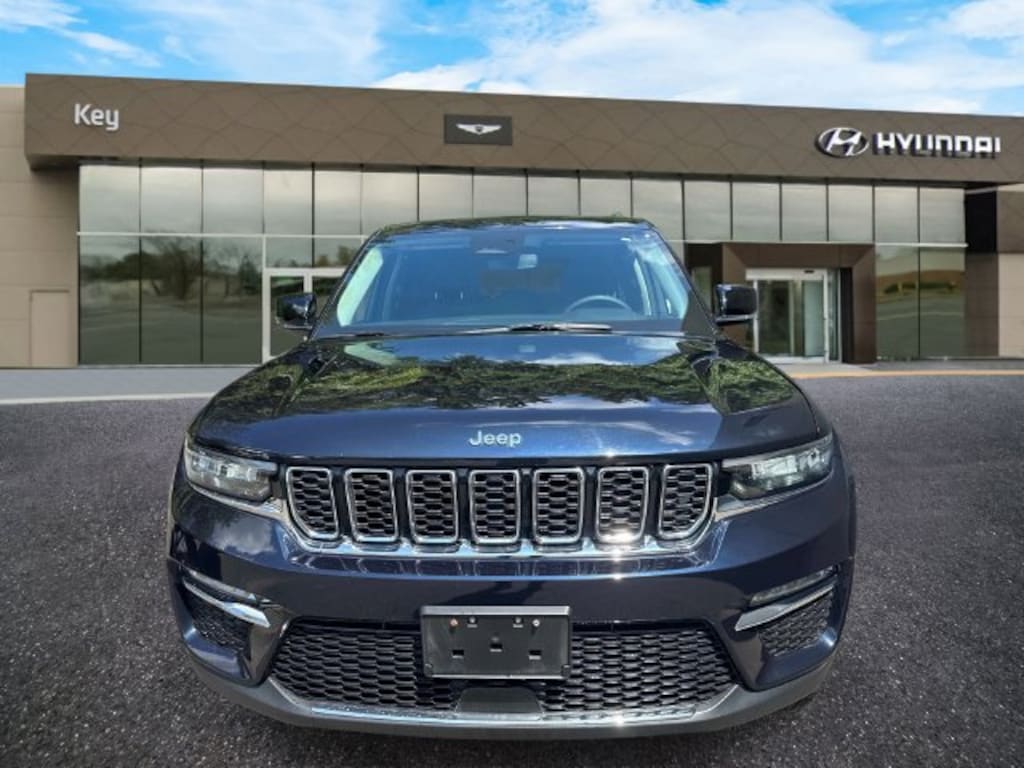Used 2023 Jeep Grand Cherokee Limited SUV