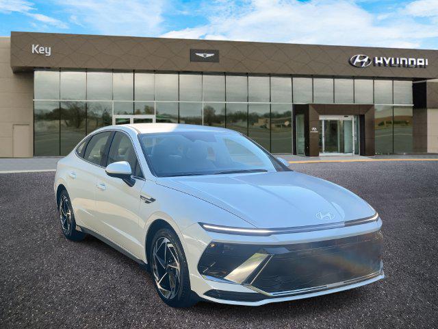 New 2026 Hyundai Sonata SEL Sport Sedan