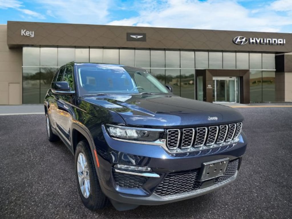 Used 2023 Jeep Grand Cherokee Limited SUV