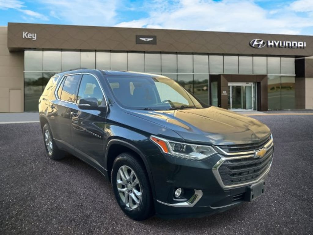 Used 2021 Chevrolet Traverse LT Cloth w/1LT SUV