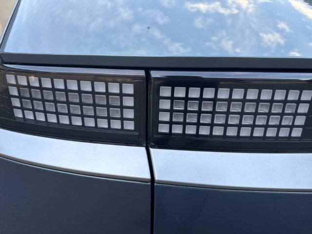 2024 Hyundai IONIQ 5 SEL - Photo 11