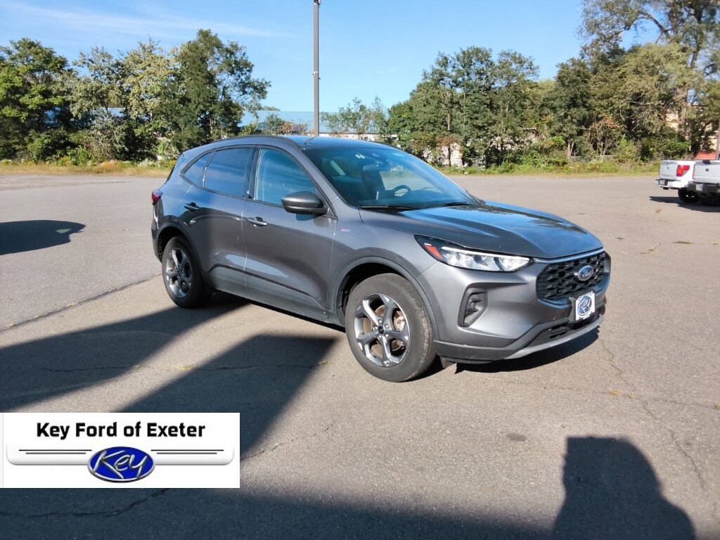 Used 2025 Ford Escape ST-Line Select SUV