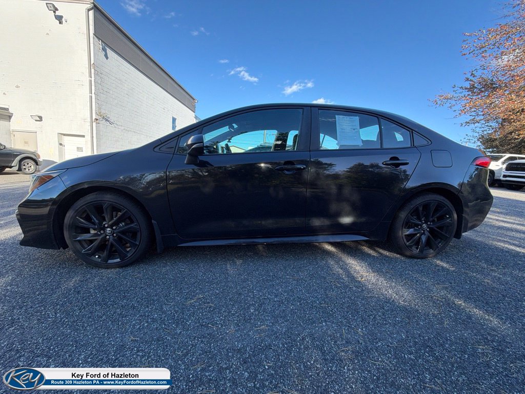 Used 2021 Toyota Corolla SE Nightshade Sedan