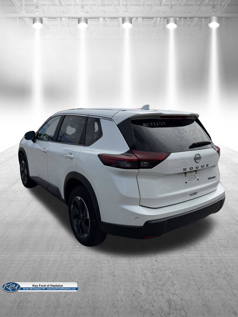 Used 2024 Nissan Rogue SV SUV