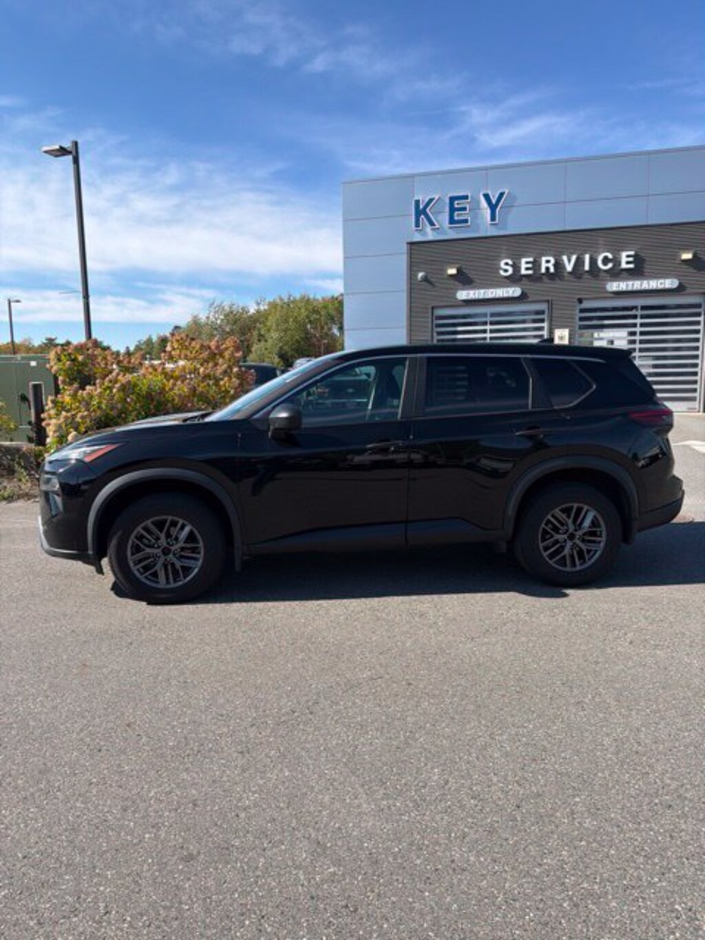 Used 2024 Nissan Rogue S SUV