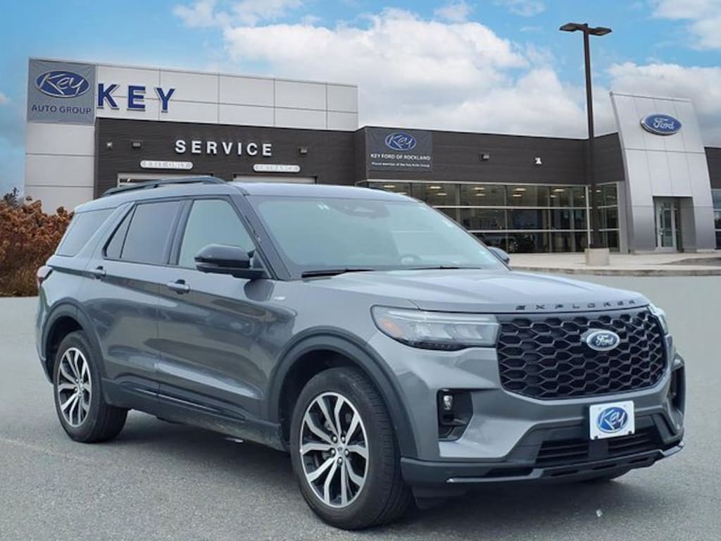 Certified 2025 Ford Explorer ST-Line SUV