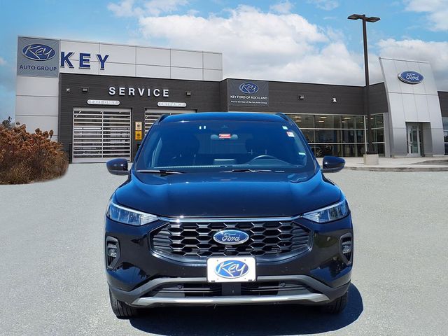 Used 2025 Ford Escape ST-Line Select SUV