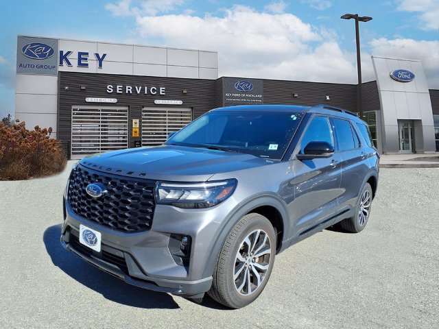 2025 Ford Explorer