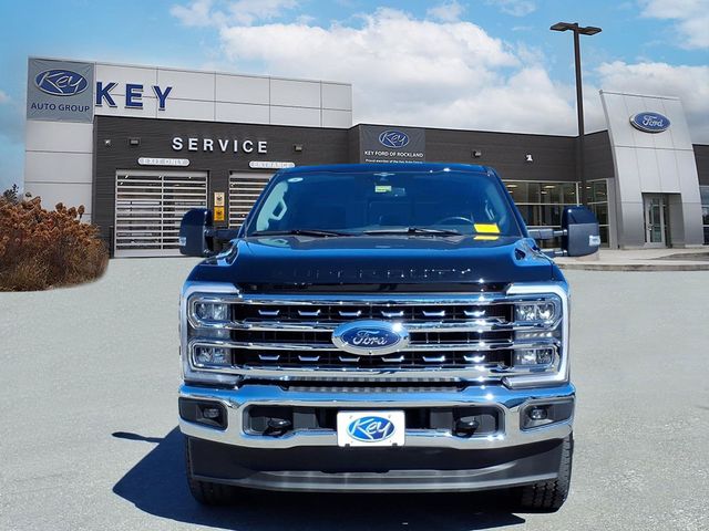 Used 2023 Ford F-250SD Lariat Truck