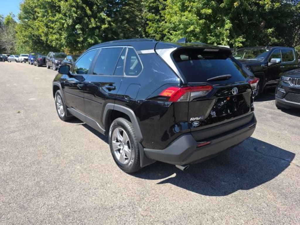 Used 2023 Toyota RAV4 XLE SUV