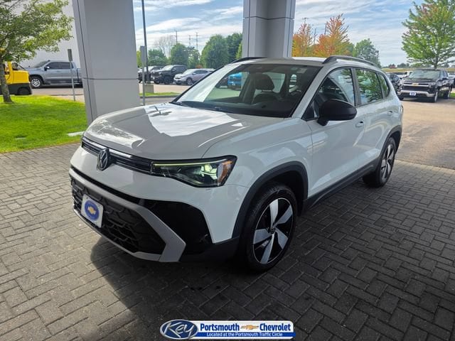2025 Volkswagen Taos S