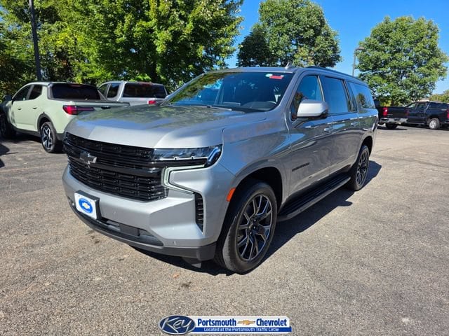 2023 Chevrolet Suburban RST