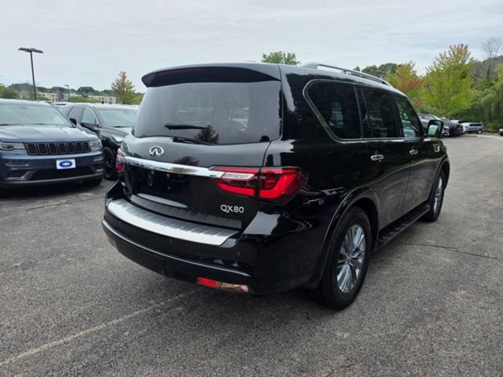 Used 2022 INFINITI QX80 Luxe