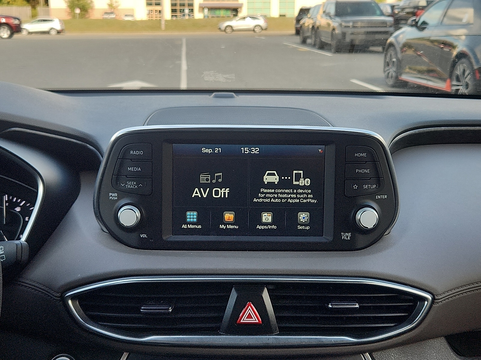 2020 Hyundai Santa Fe SEL - Photo 16
