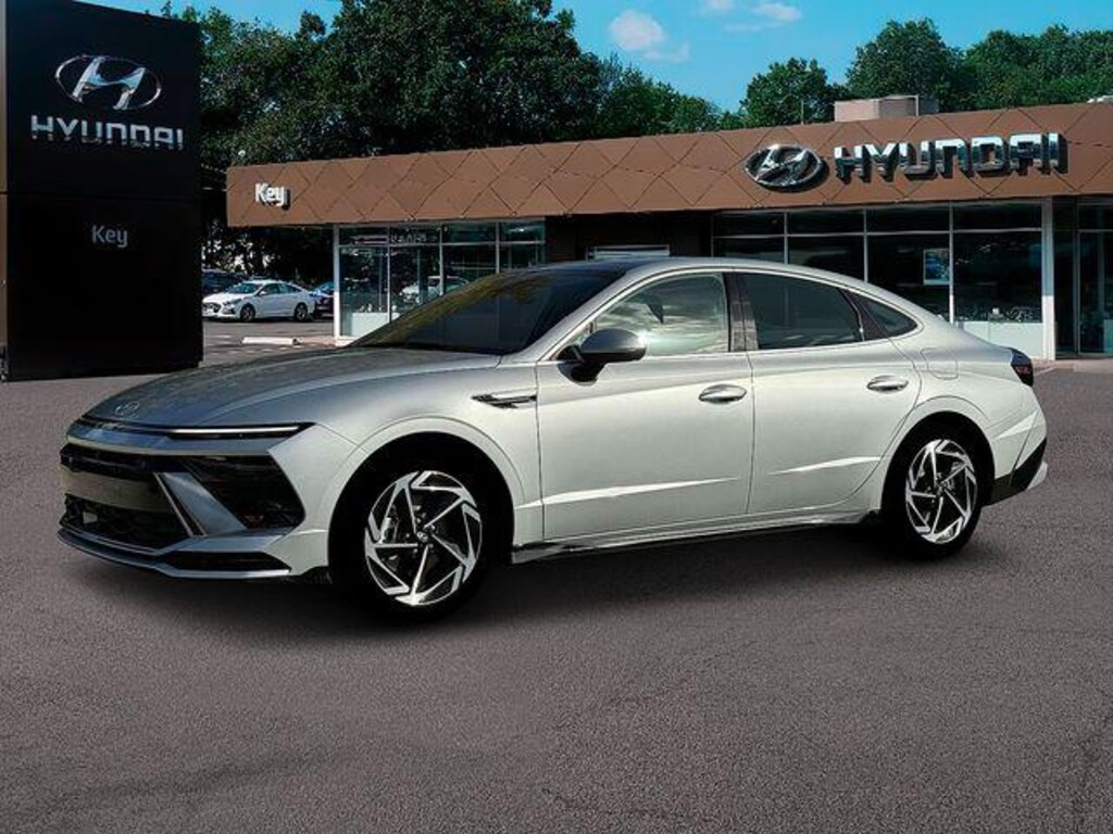 New 2025 Hyundai Sonata SEL Convenience Sedan