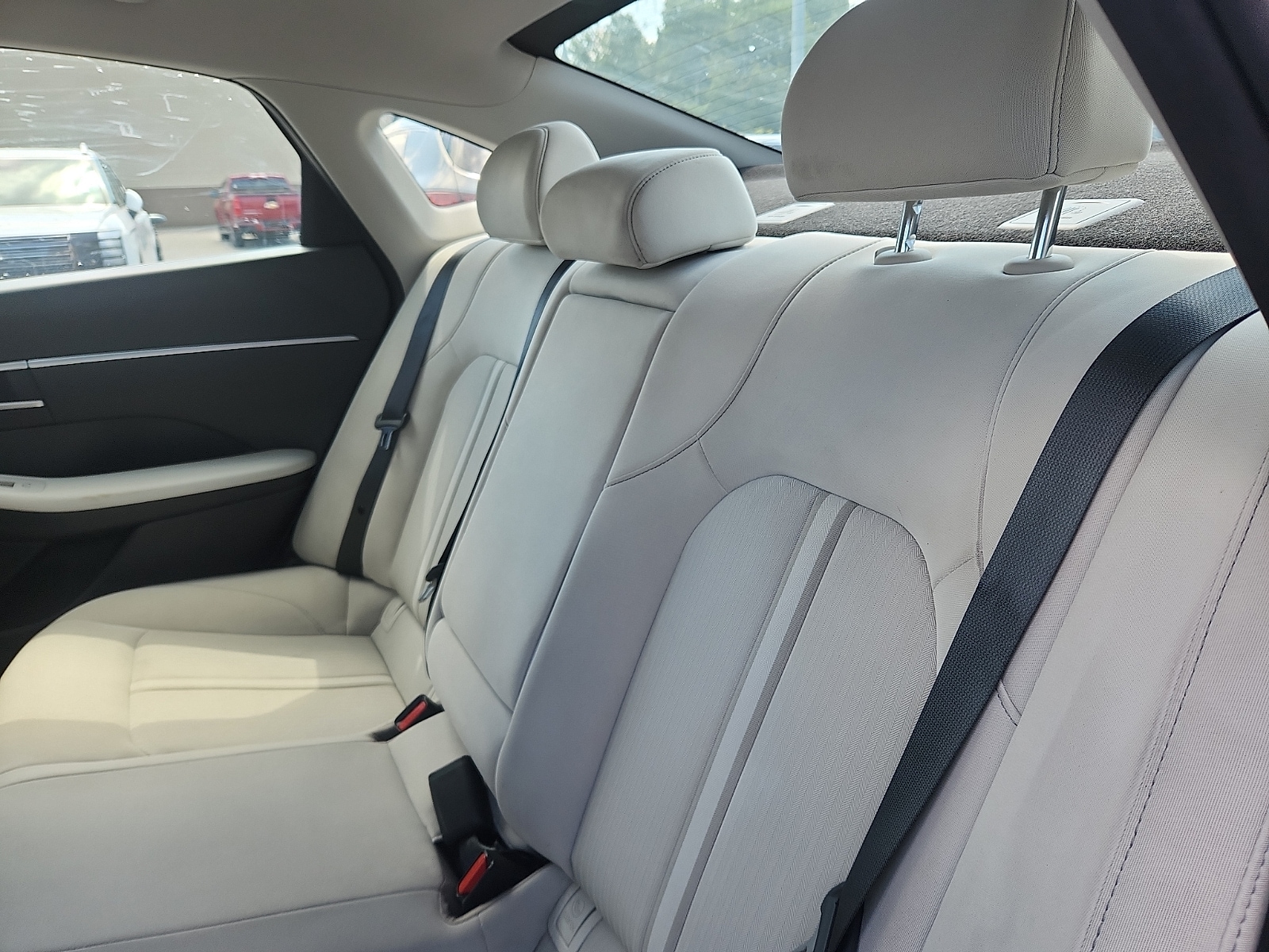 2024 Hyundai Sonata SEL - Photo 24