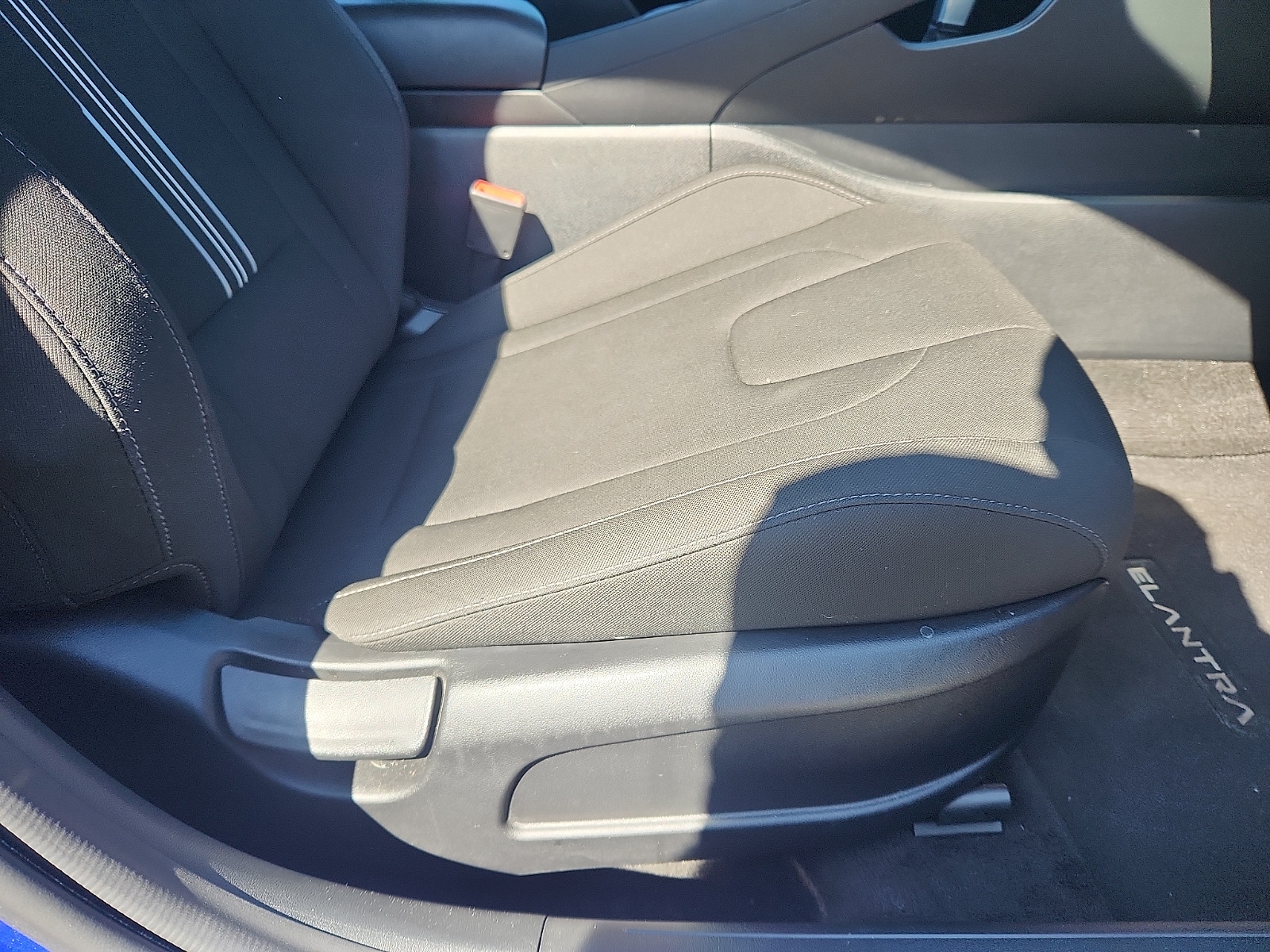 2024 Hyundai Elantra SEL - Photo 33