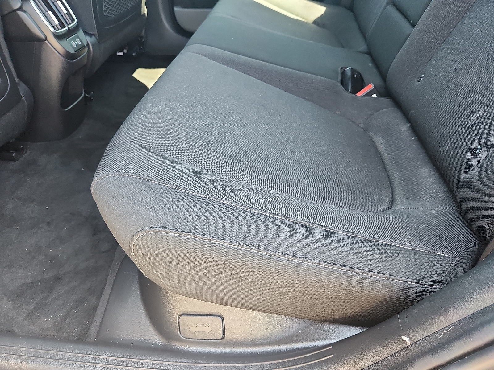 2025 Hyundai IONIQ 6 SE - Photo 24