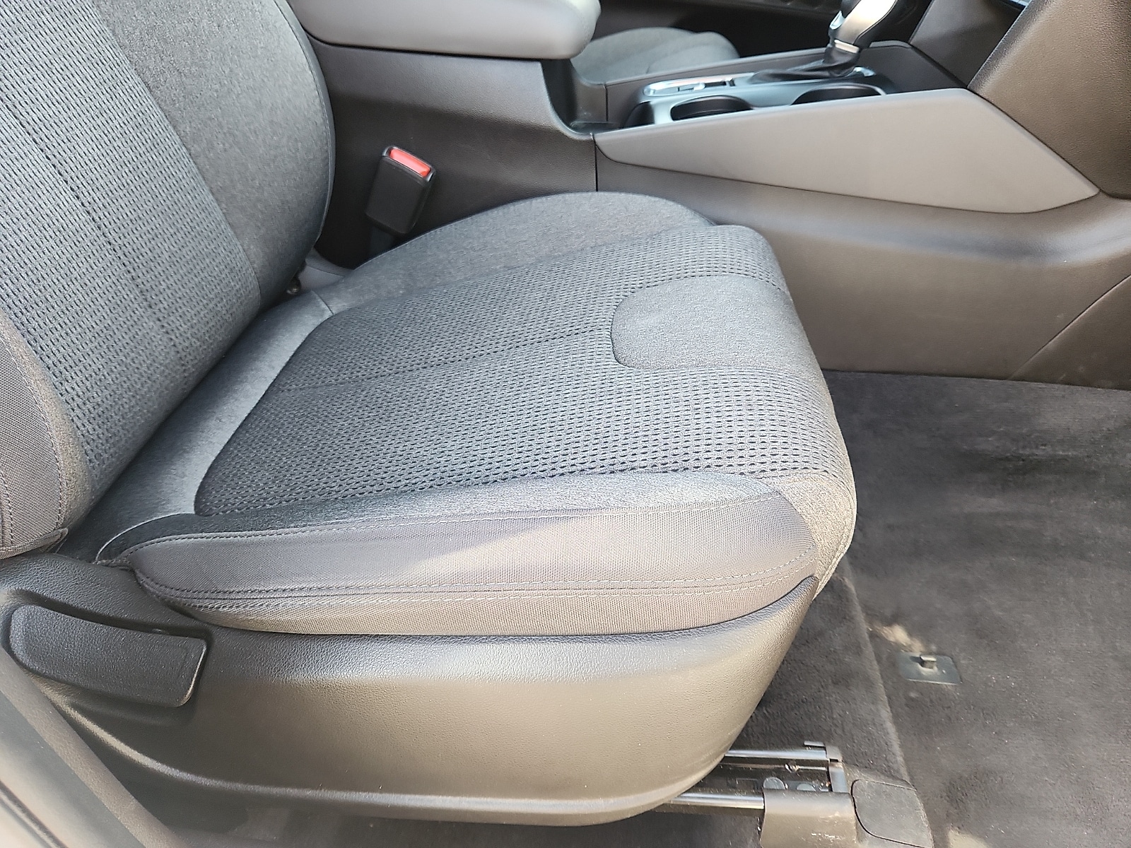 2020 Hyundai Santa Fe SEL - Photo 32
