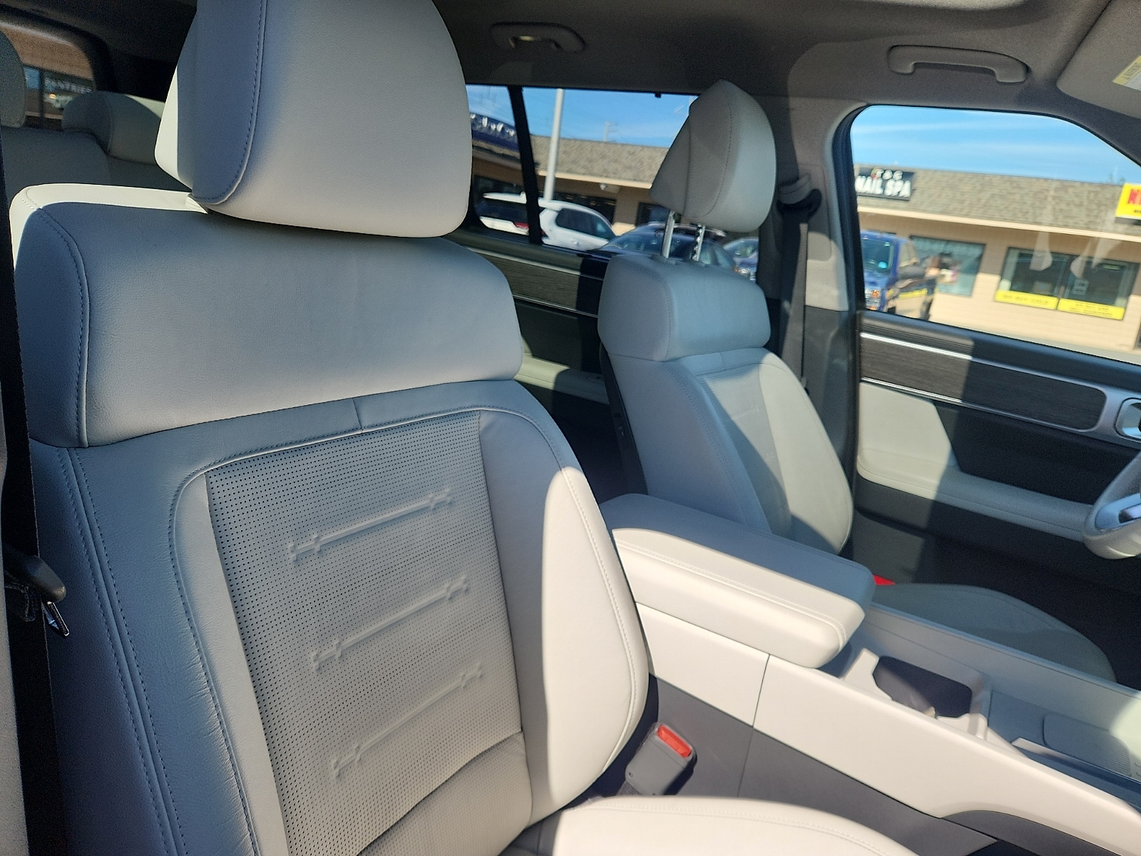 2024 Hyundai Santa Fe Limited - Photo 35