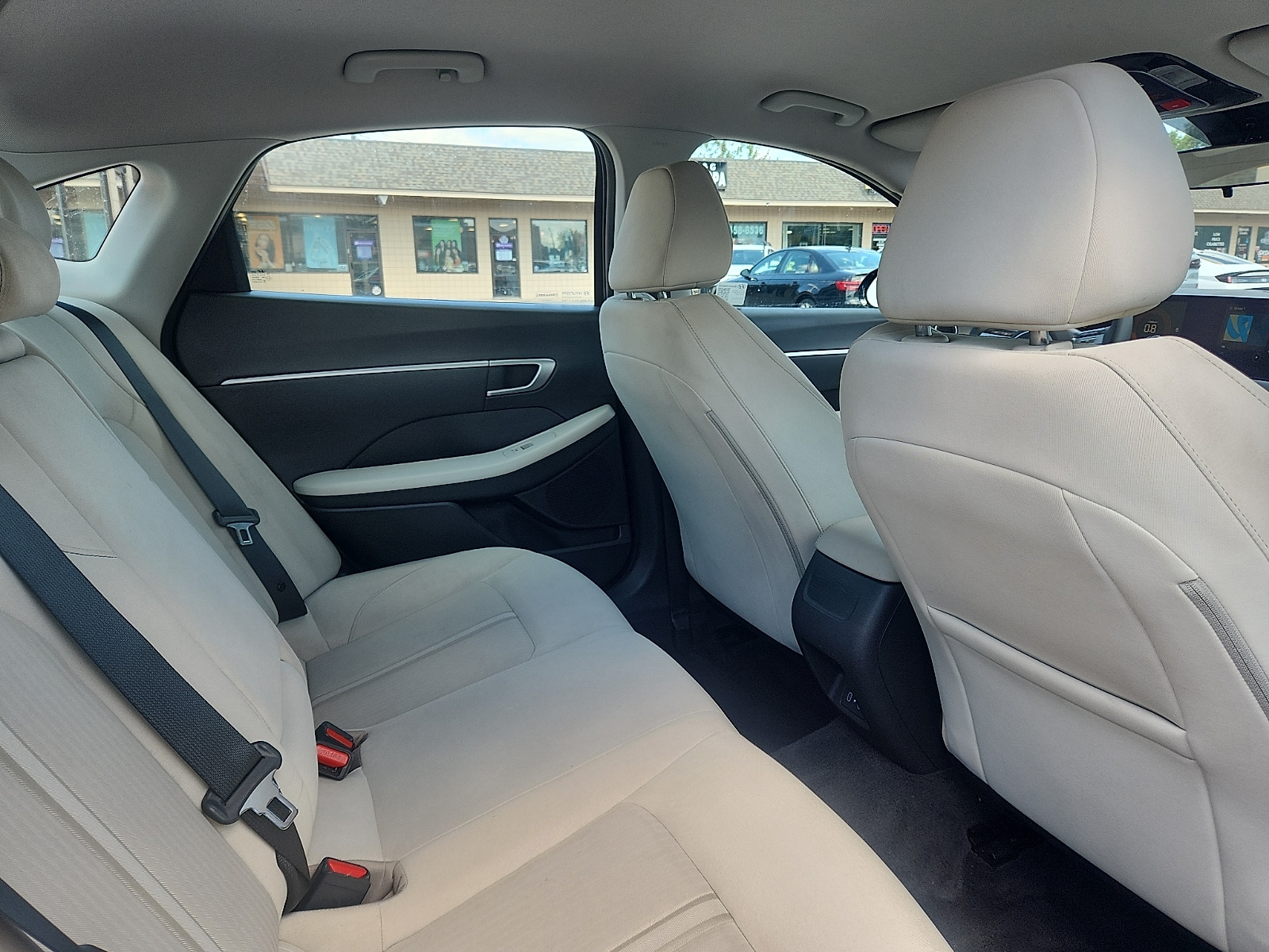2024 Hyundai Sonata SEL - Photo 27