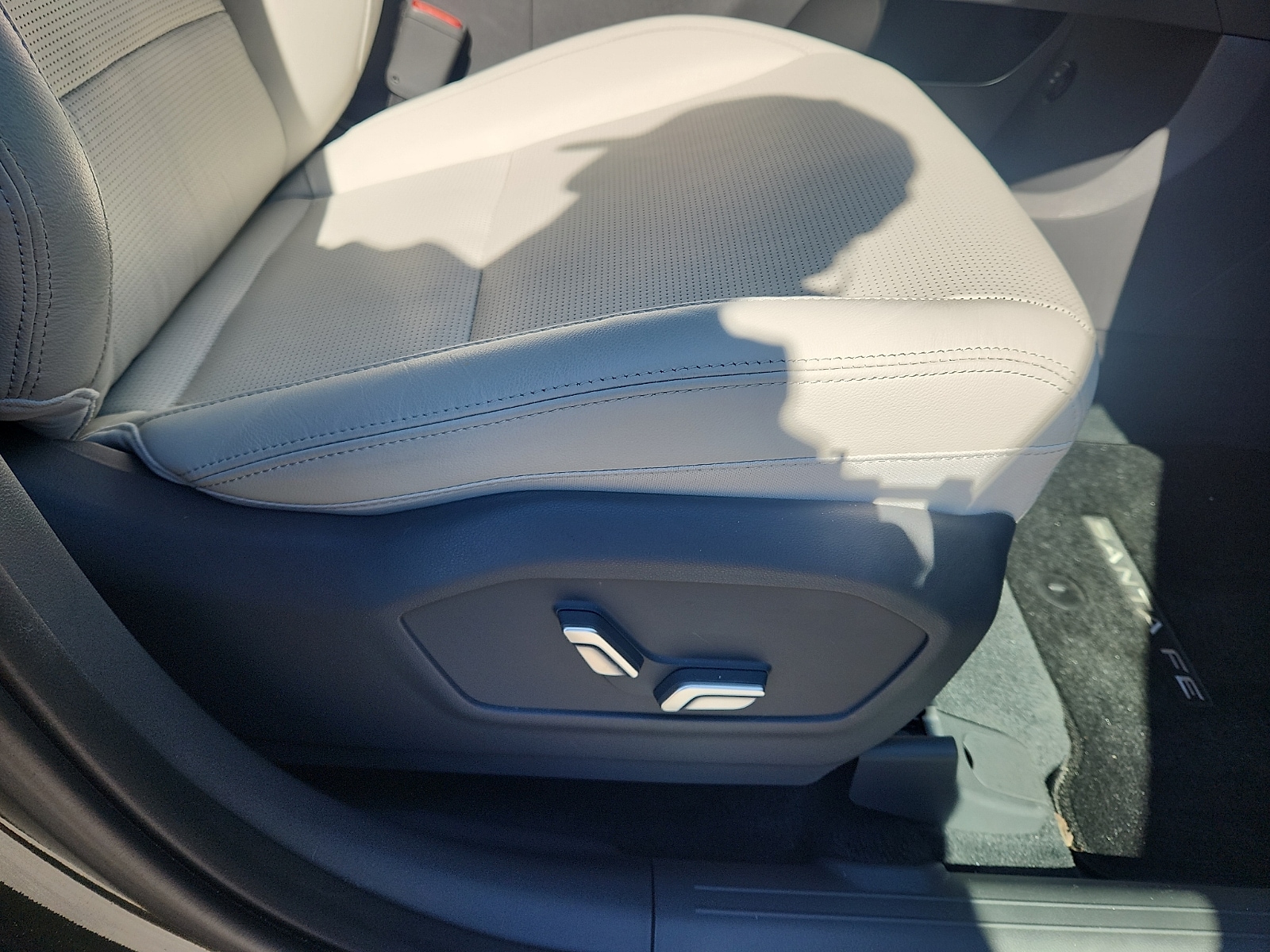 2024 Hyundai Santa Fe Limited - Photo 36