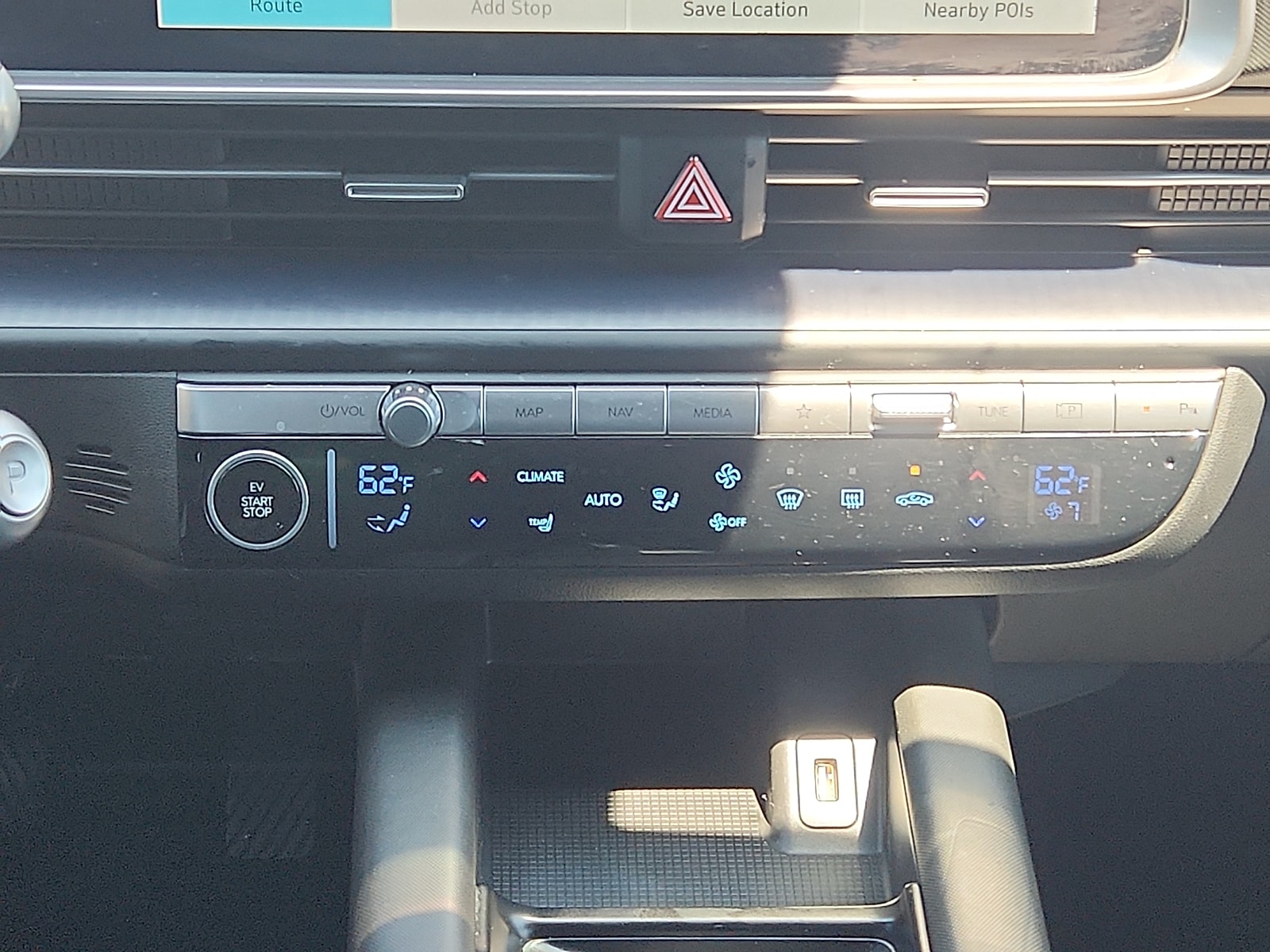 2025 Hyundai IONIQ 6 SE - Photo 16