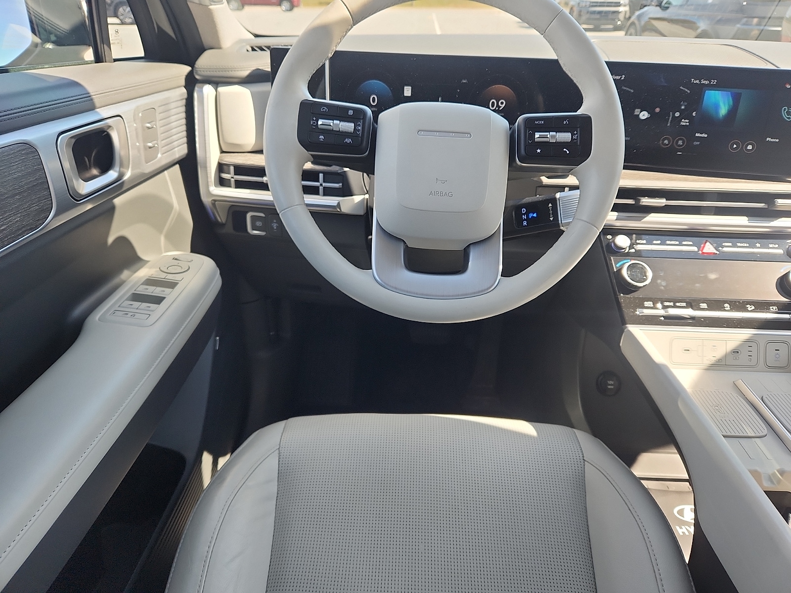 2024 Hyundai Santa Fe Limited - Photo 10