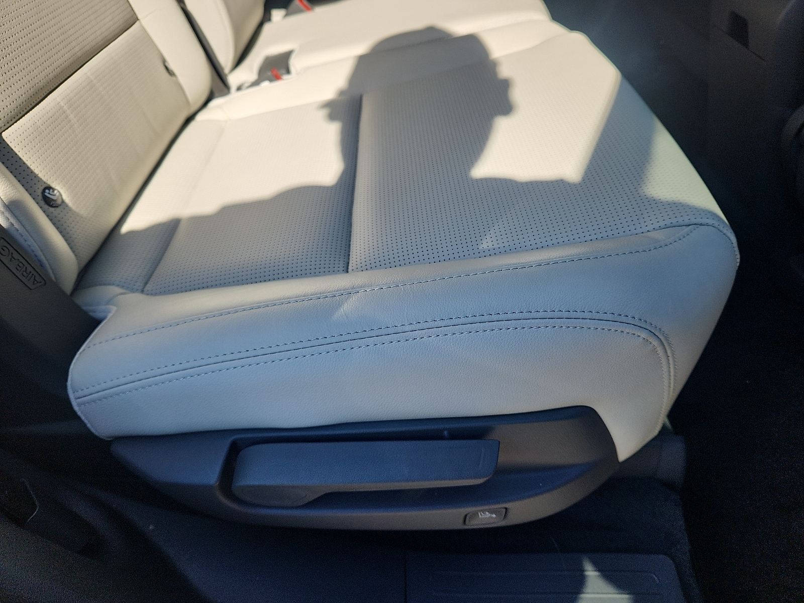 2024 Hyundai Santa Fe Limited - Photo 32