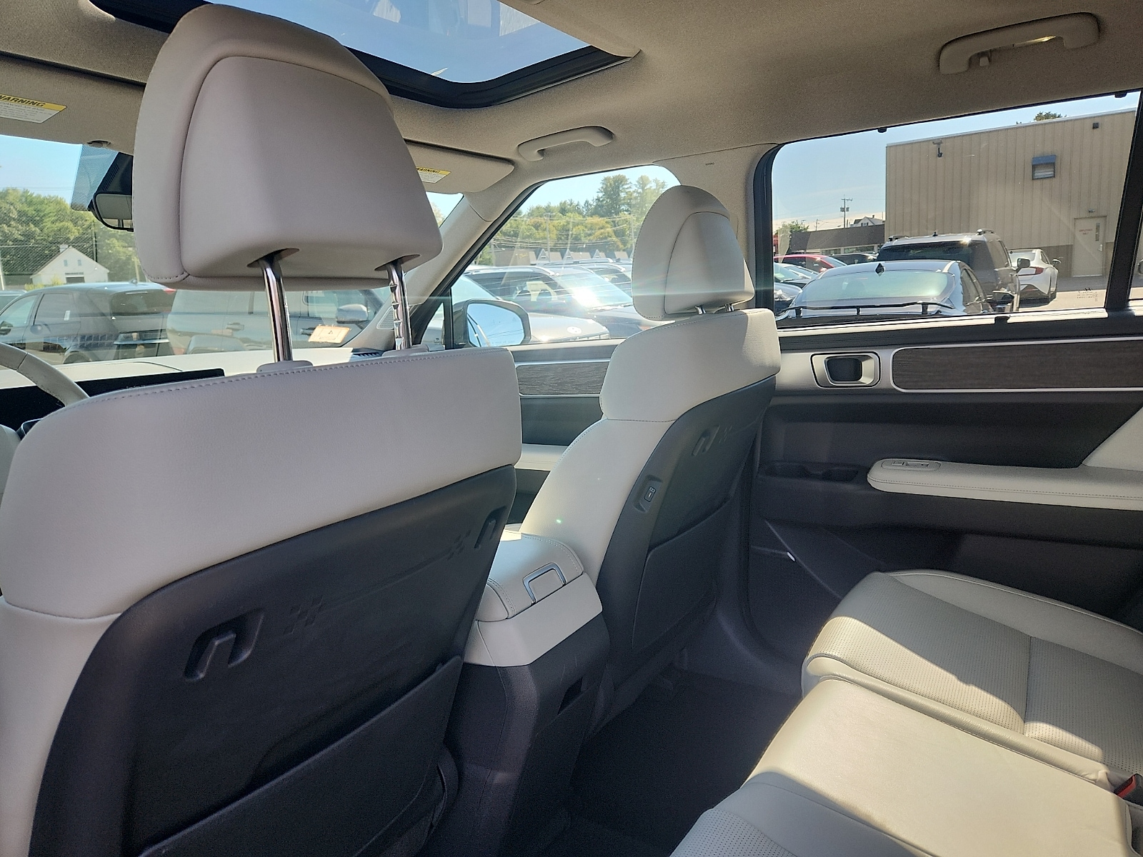 2024 Hyundai Santa Fe Limited - Photo 25