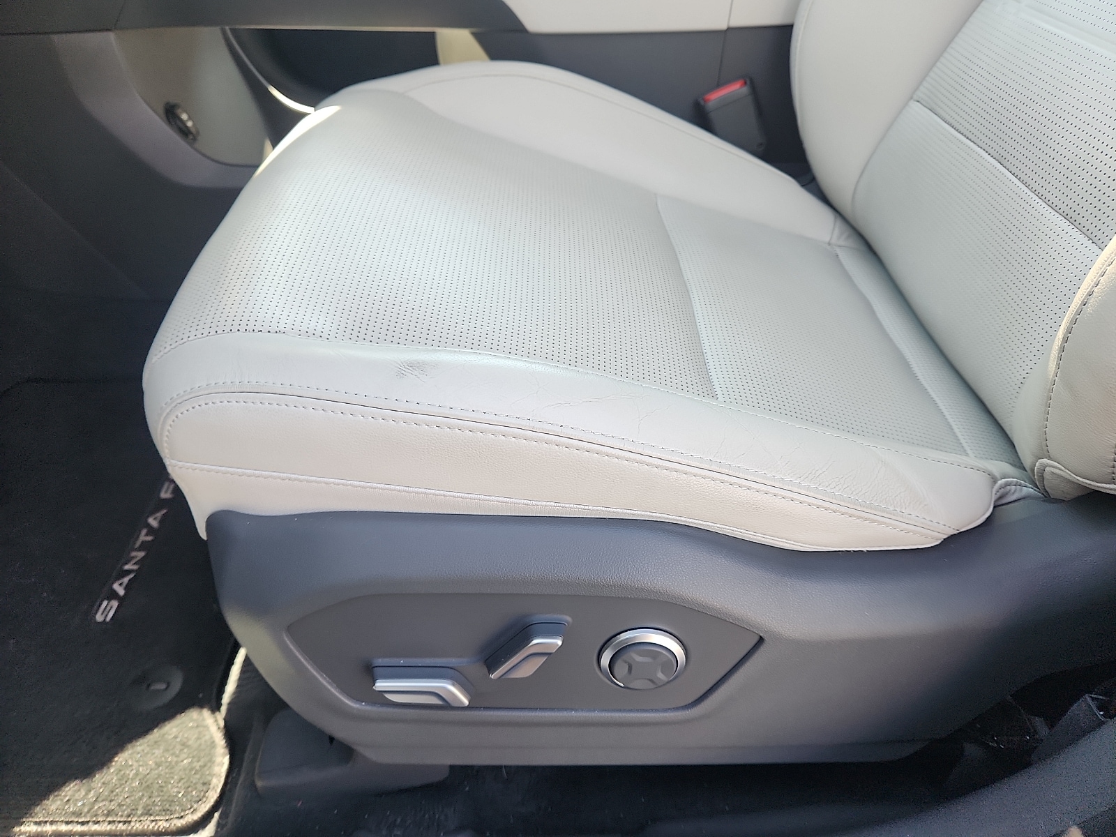 2024 Hyundai Santa Fe Limited - Photo 24
