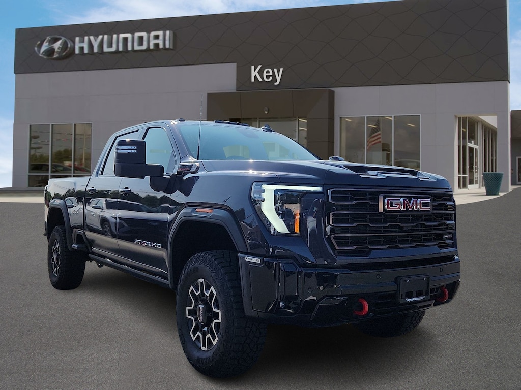 Used 2026 GMC Sierra 2500 HD Crew Cab, Standard Bed, AT4X, 4WD Crew Cab