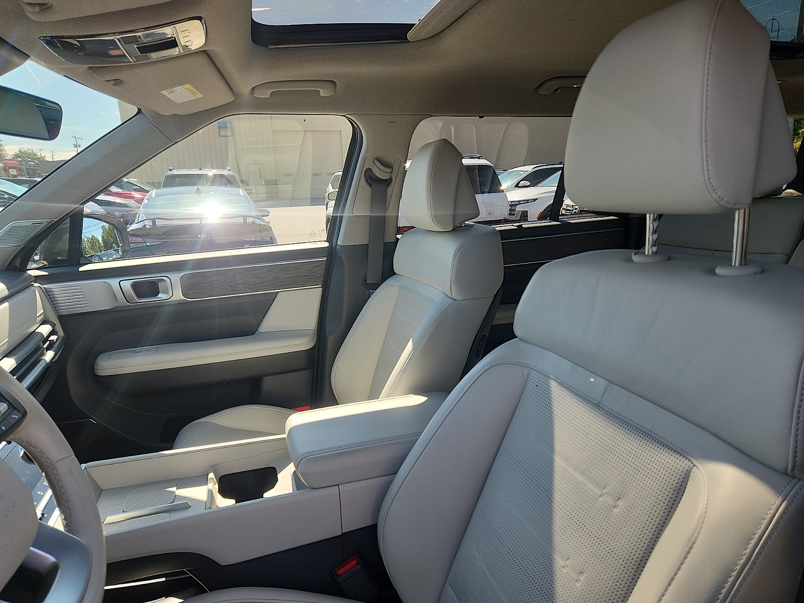 2024 Hyundai Santa Fe Limited - Photo 23