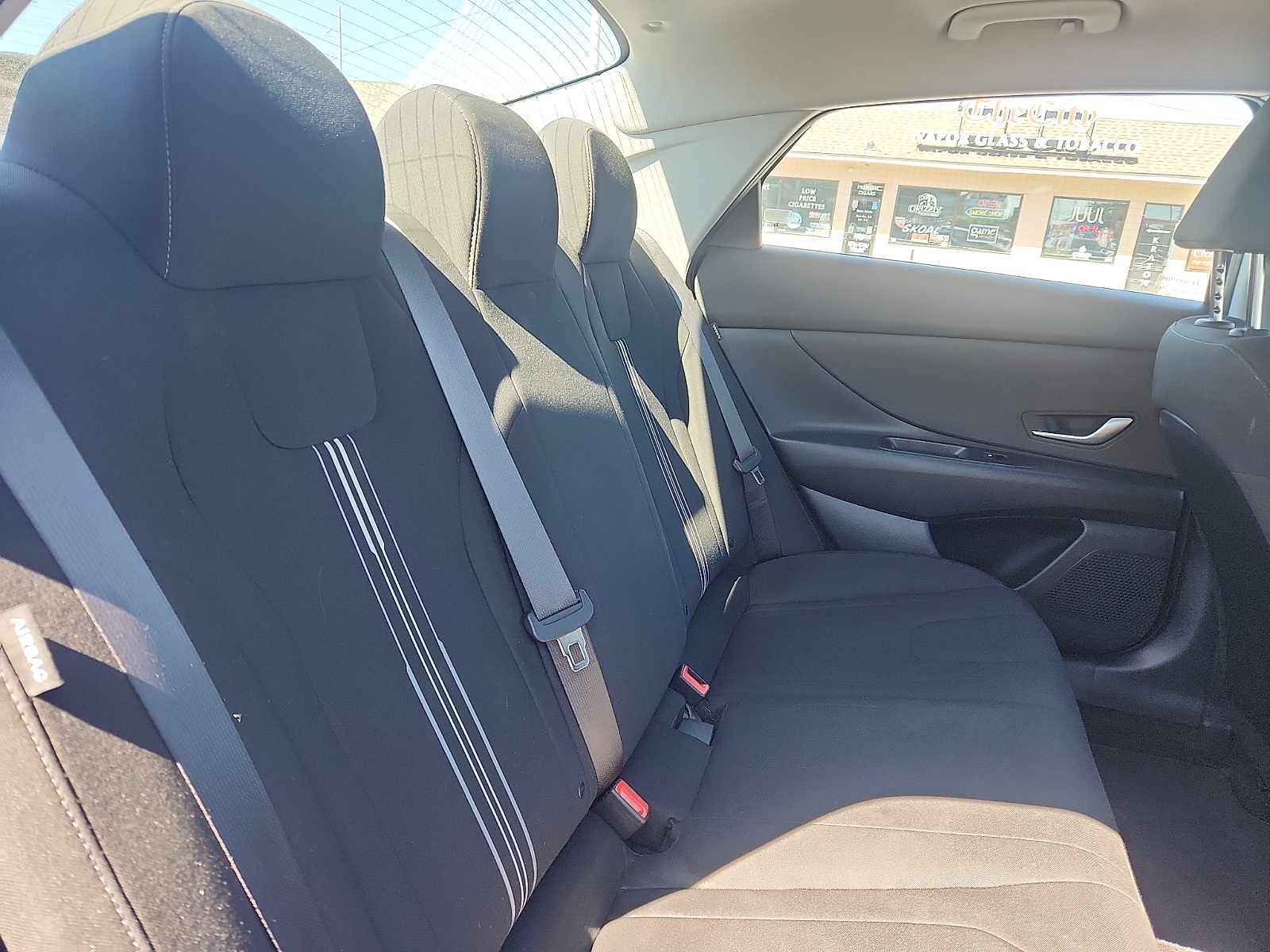 2024 Hyundai Elantra SEL - Photo 29