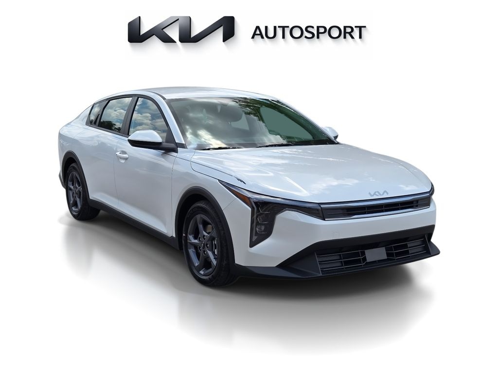 New 2026 Kia K4 LXS Sedan