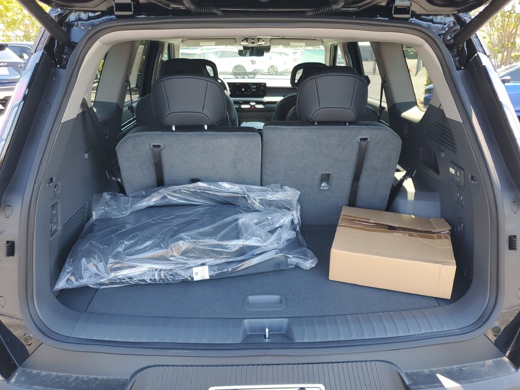 2026 Kia EV9 Light L/R - Photo 29