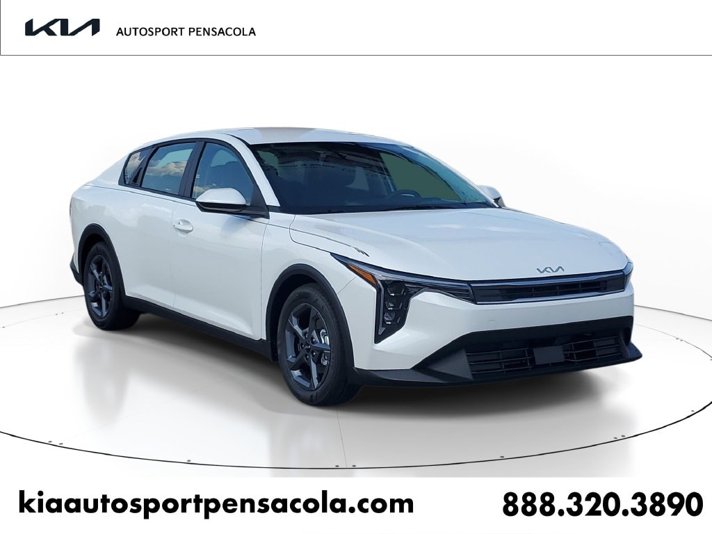 New 2026 Kia K4 LXS Sedan