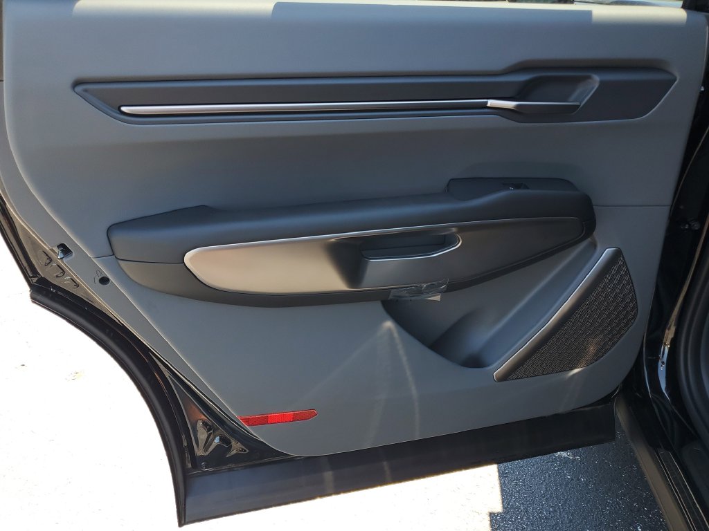 2026 Kia EV9 Light L/R - Photo 24