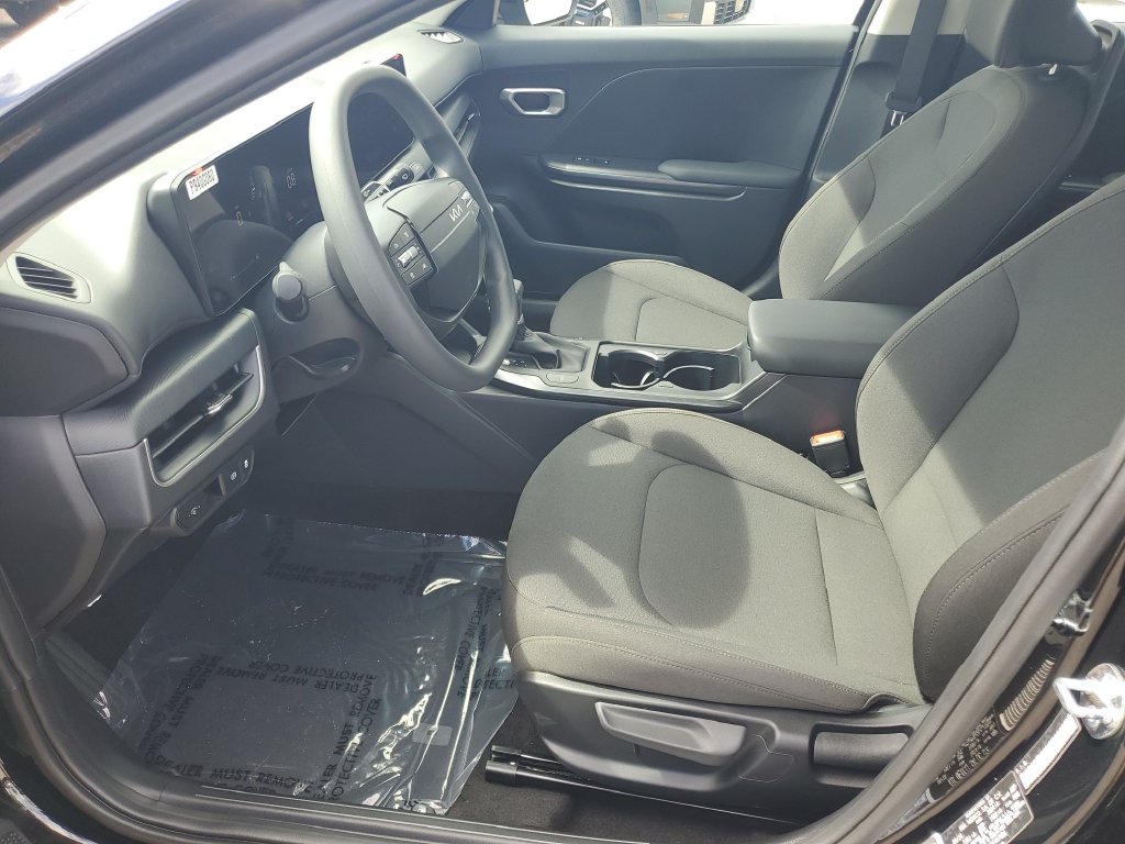 New 2026 Kia K4 LX Sedan
