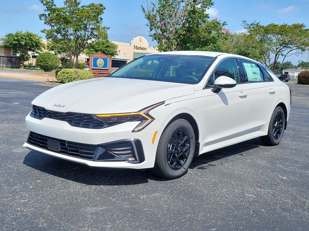 New 2026 Kia K5 LXS Sedan