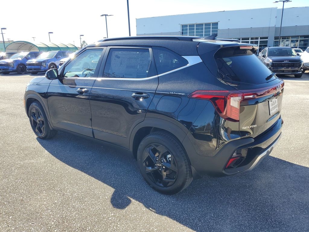 New 2026 Kia Seltos EX SUV