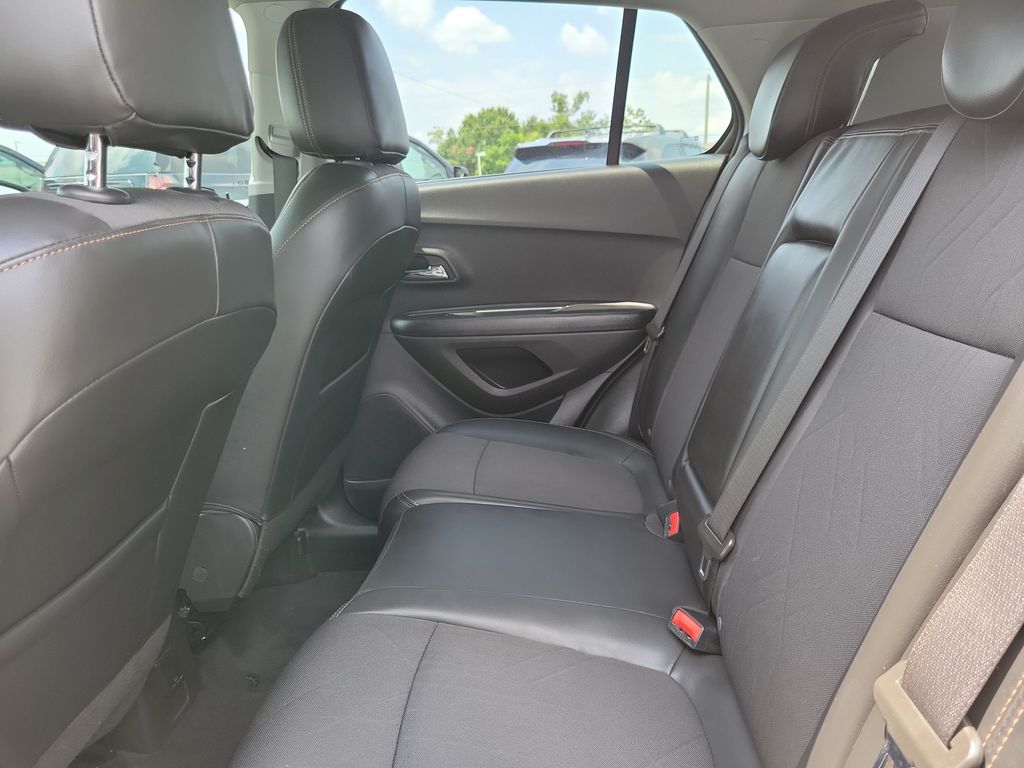 Photo 21