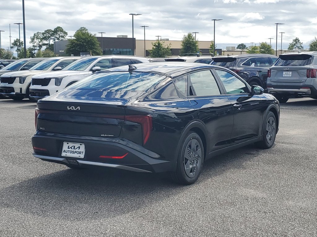New 2026 Kia K4 LX Sedan