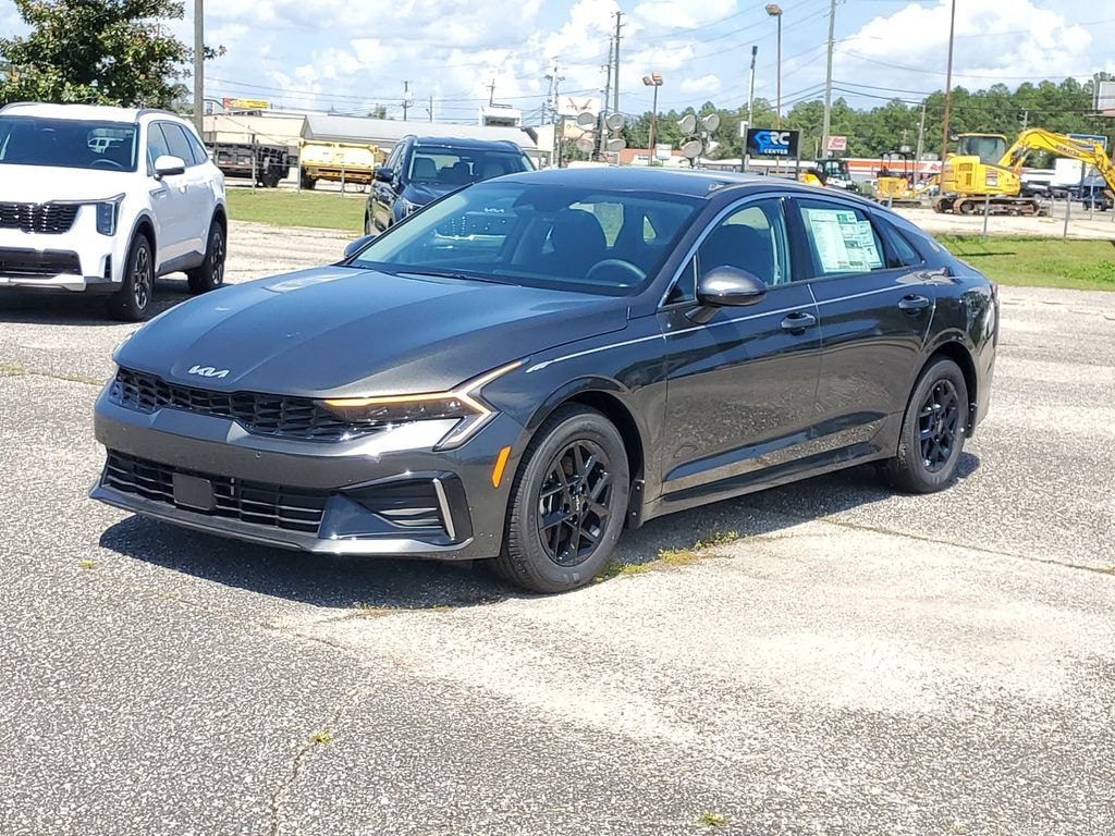 New 2026 Kia K5 LXS Sedan