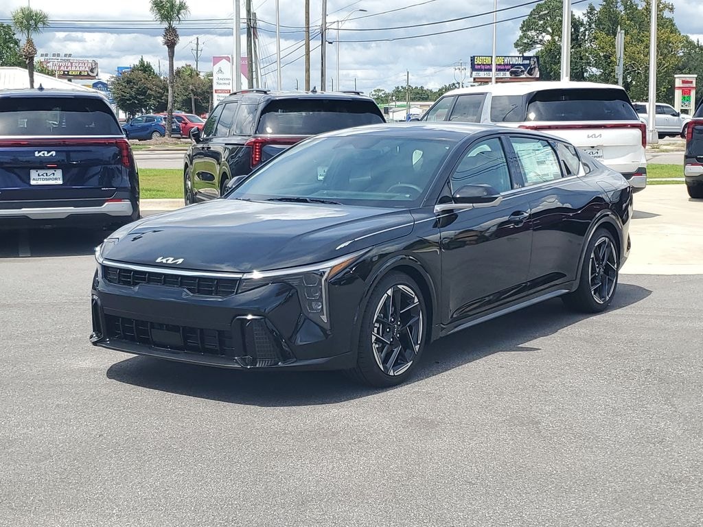 New 2026 Kia K4 GT-Line Sedan