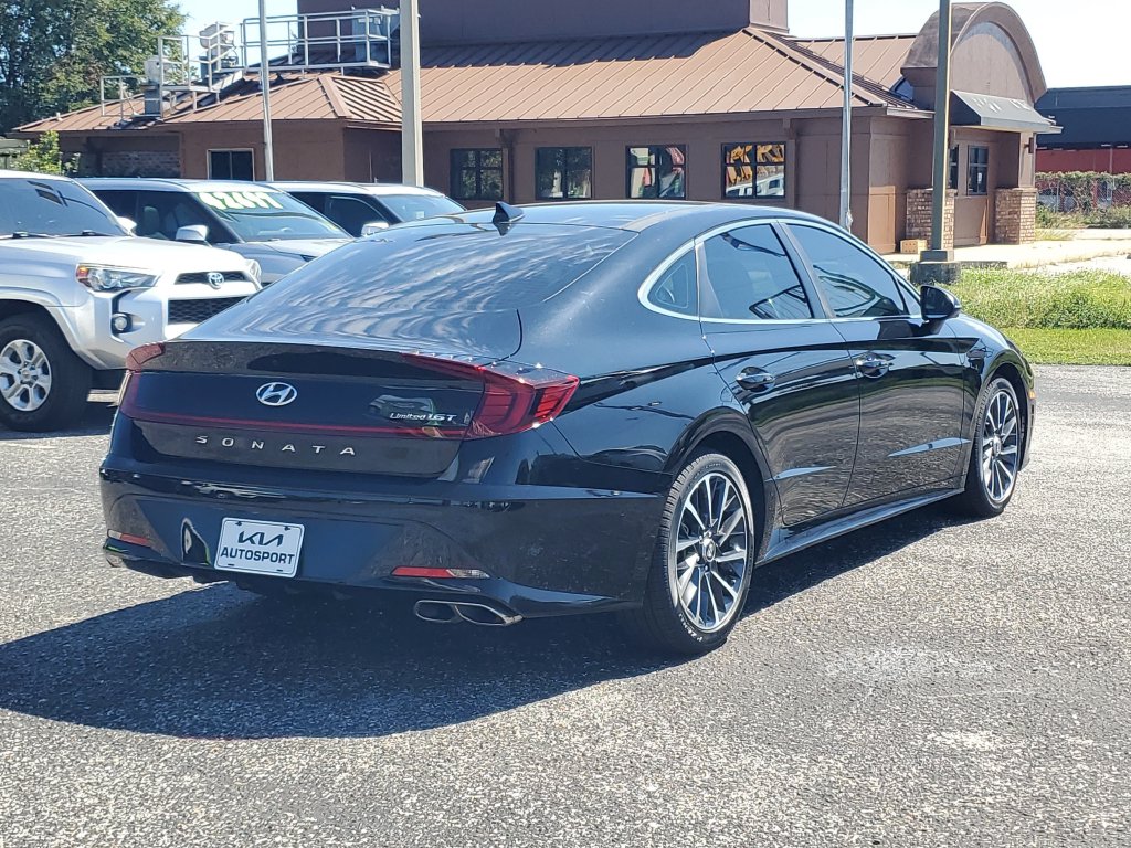 Used 2022 Hyundai Sonata Limited Sedan