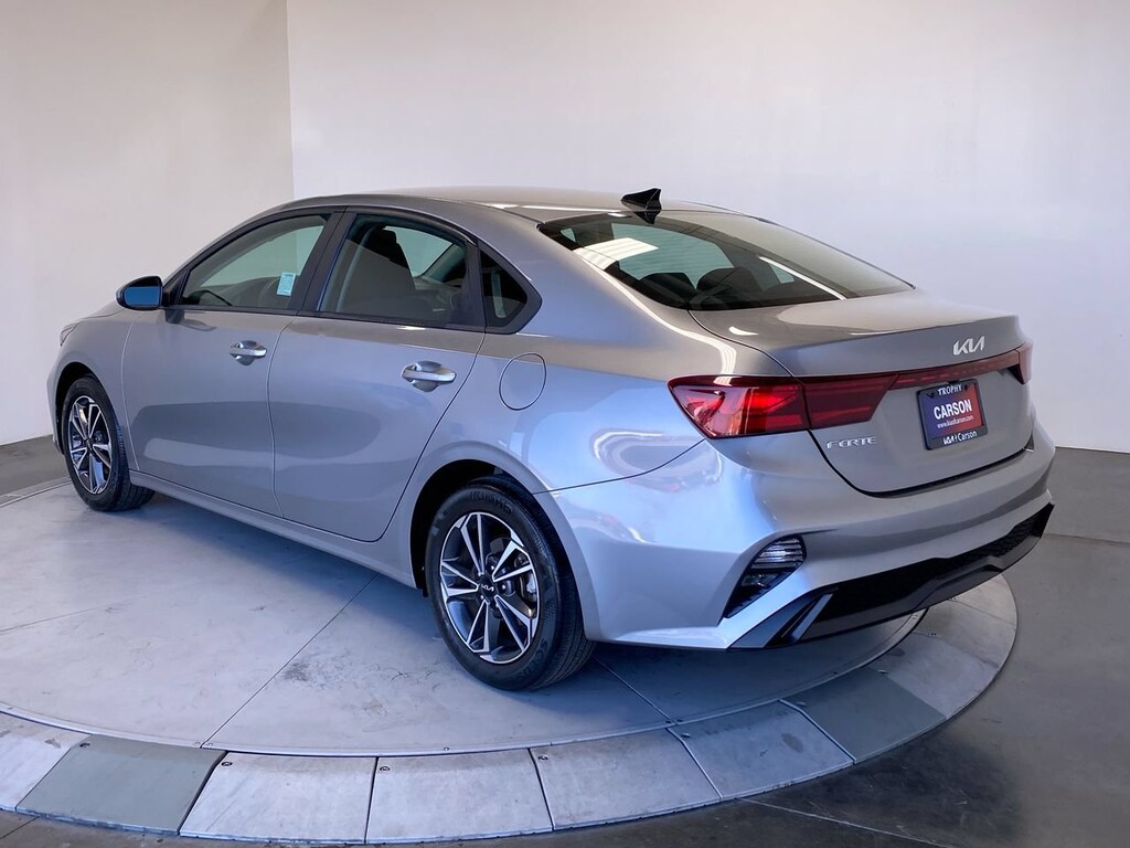 Certified 2024 Kia Forte LXS LXS IVT