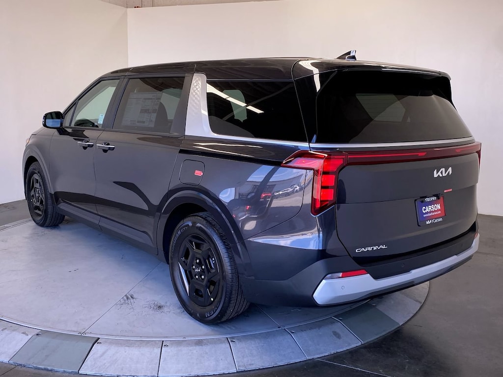 New 2027 Kia Carnival LXS Van Passenger Van