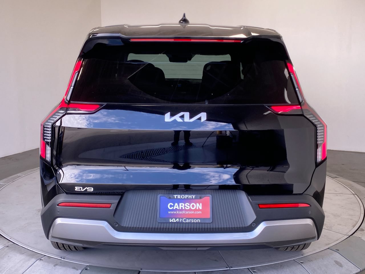 New 2026 Kia EV9 Light Long Range SUV