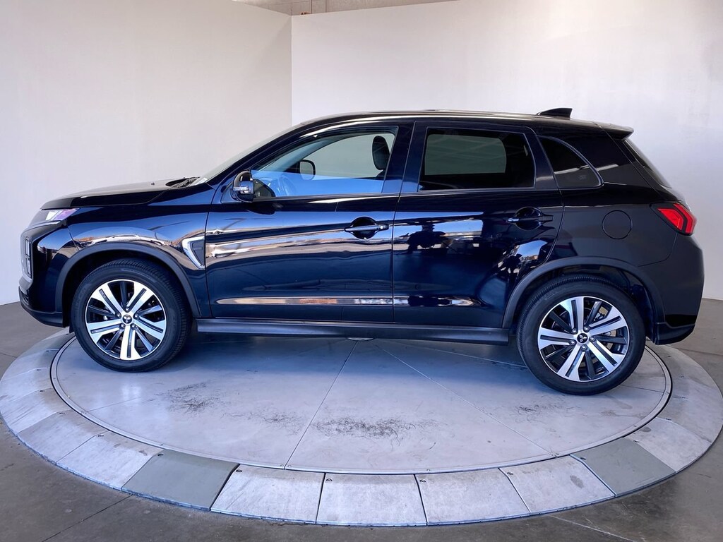 Used 2025 Mitsubishi Outlander Sport SE